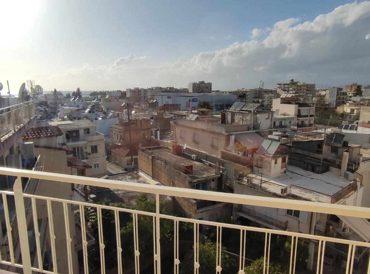 Pretty Roof Flat By The Port * Patras